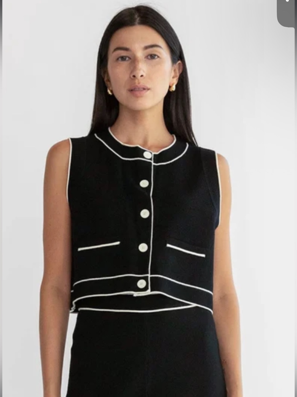 OAK + FORT Black Sleeveless Contrast-Trim Button Vest